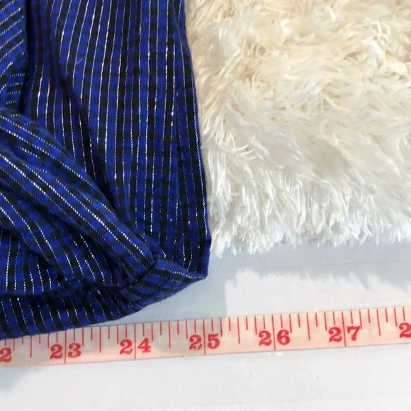 BOBBIE BROOKS Holiday Button Down Blouse - Picture 7 of 8